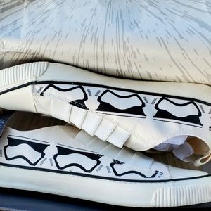 Star Wars size 11 shoes Po Zu Organic Cotton